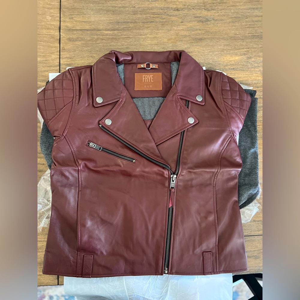 Women Wine Leather Jacket size Large